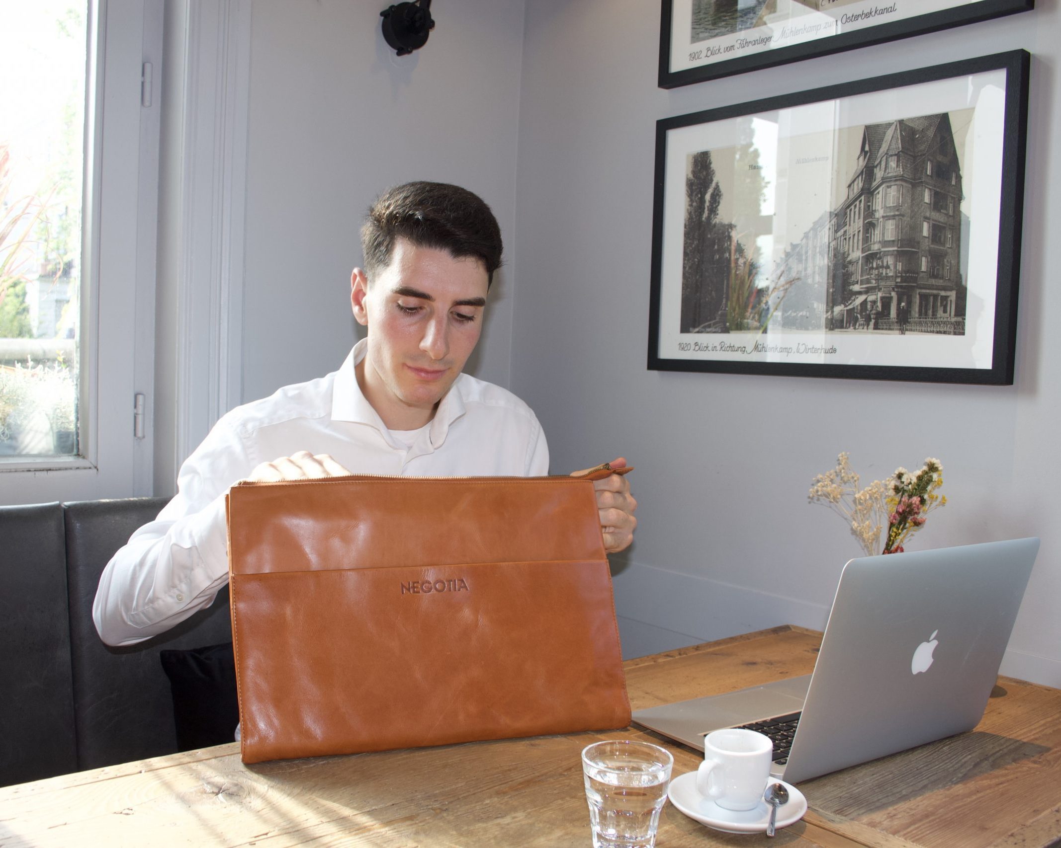 02323667-70B5-4BC9-9EFA-117256C4FC0D_1_100_o